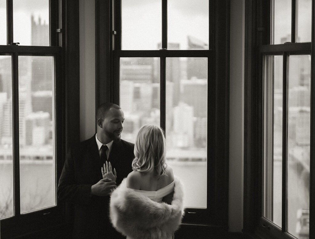 BW Elopement at Duquesne incline in Pittsburgh