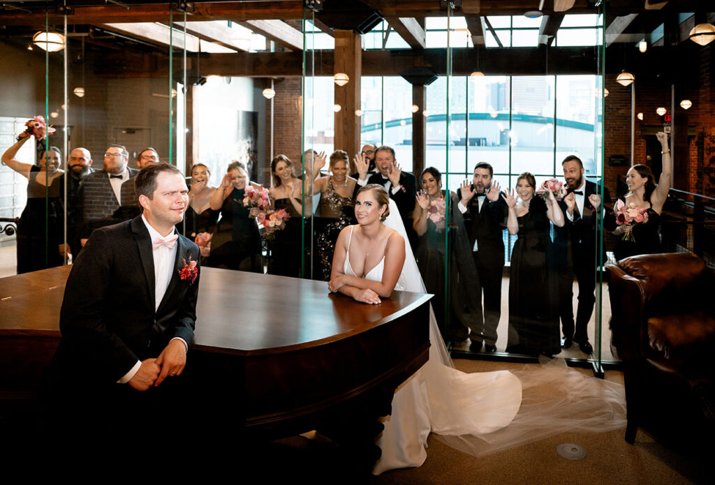 Bride and Groom with Bridal party at Heinz Wedding