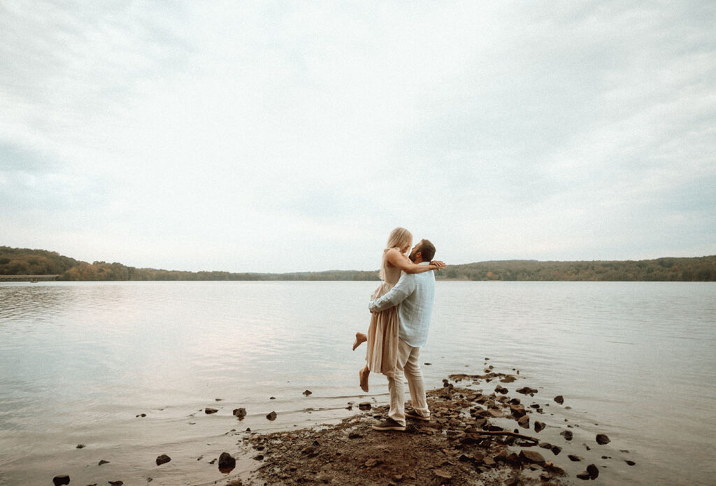 Romantic Engagement at Moraine State Park