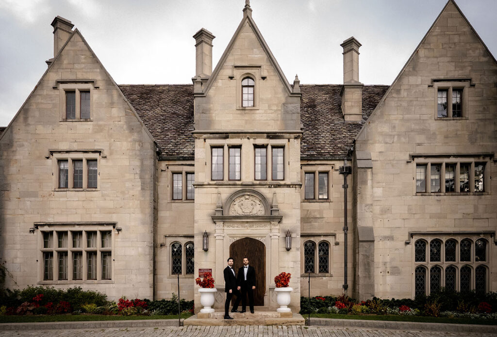 Wedding at Hartwood Acres Mansion in Pittsburgh