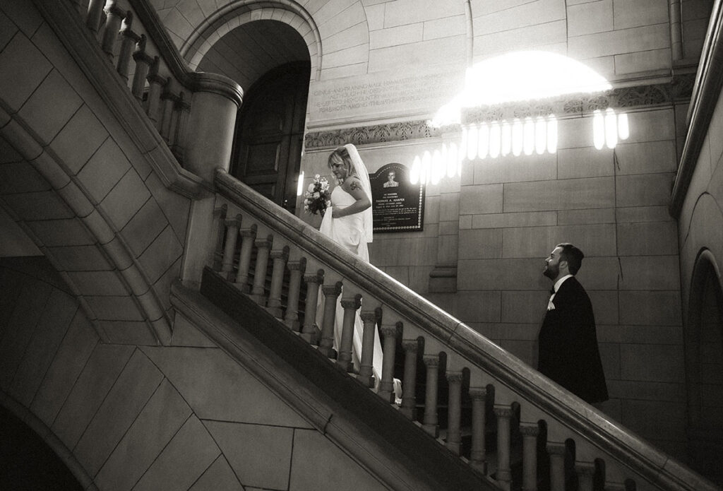 Bide walking up the stairs at the Allegheny Courthouse