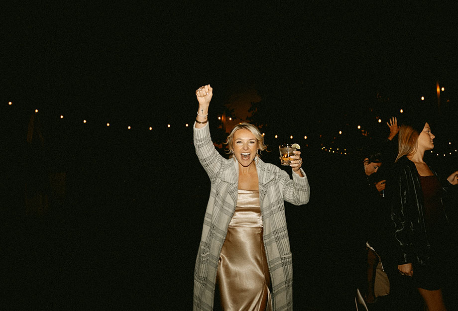 Guests dancing at yinzer valley farms Wedding