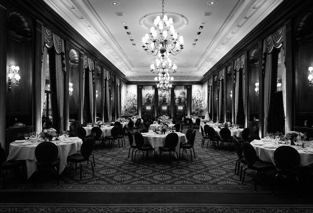 Wedding Decor at The Duquesne Room in Duquesne Club