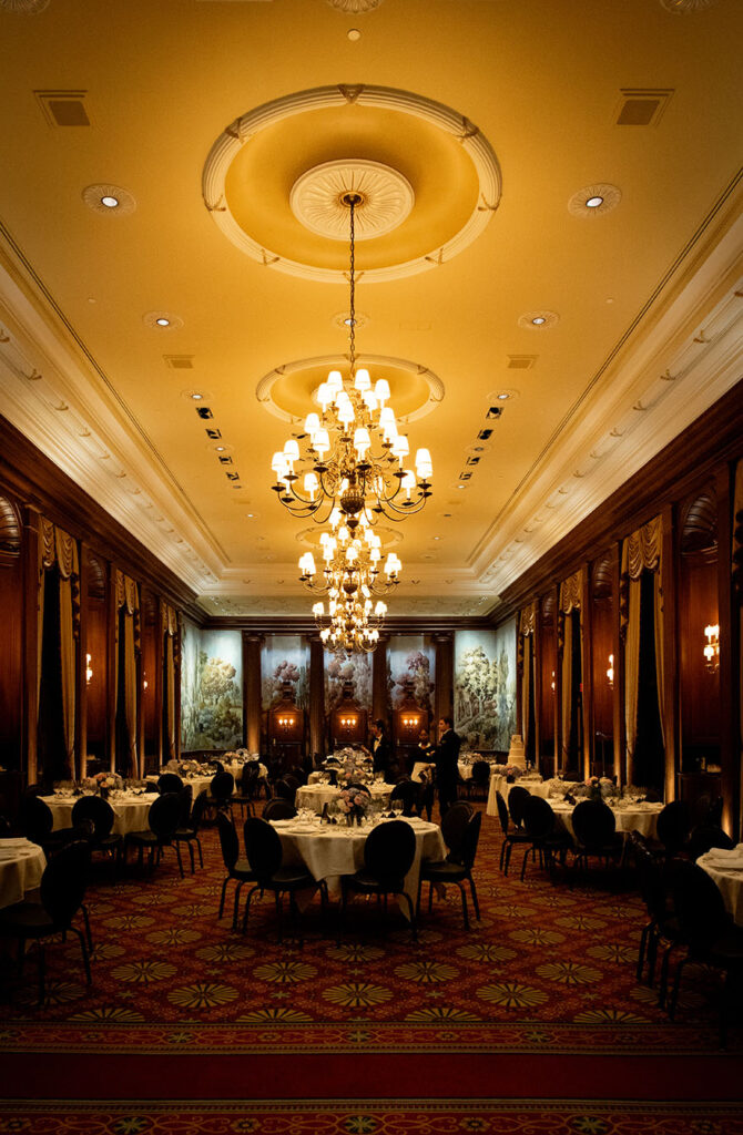 Wedding Decor at The Duquesne Room in Duquesne Club