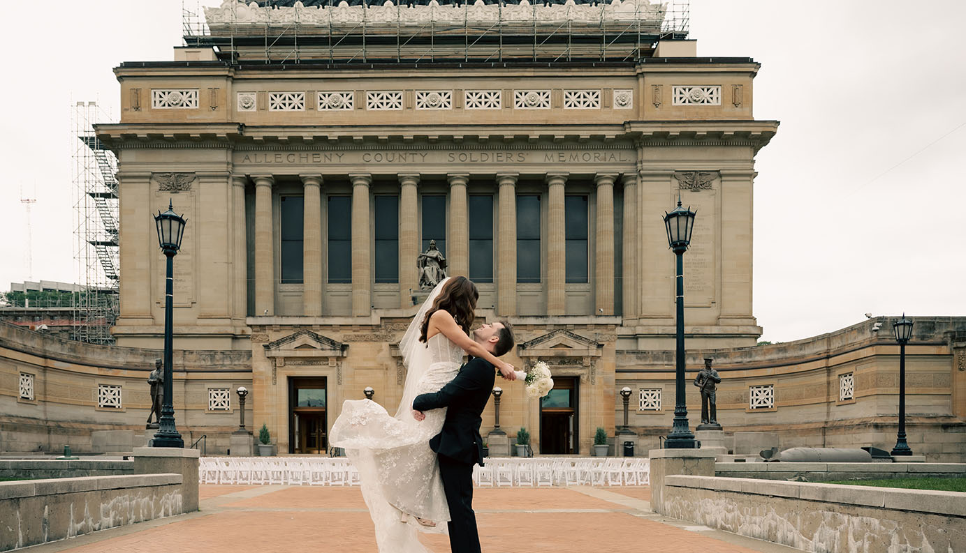 Soldiers & Sailors Memorial Hall & Museum Bride and Groom Wedding