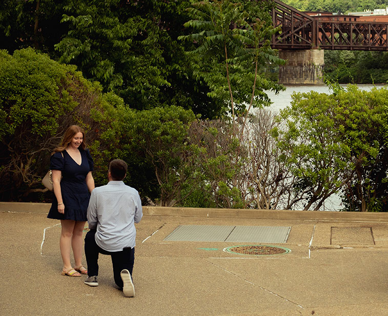 Man proposes in front of North Shore in Pittsburgh