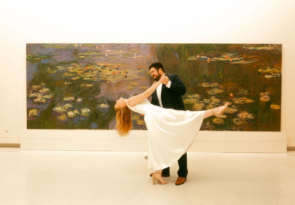 Couple at Carnegie Museum of Art in Pittsburgh