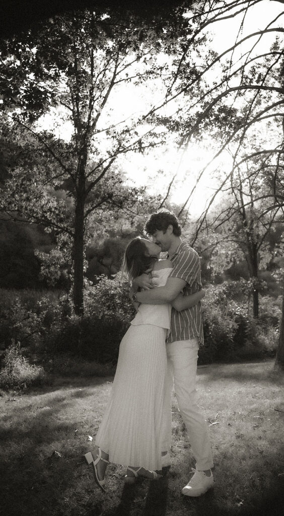 Film-inspired engagement photos