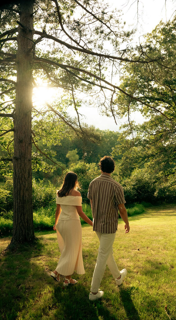 Storytelling wedding photography