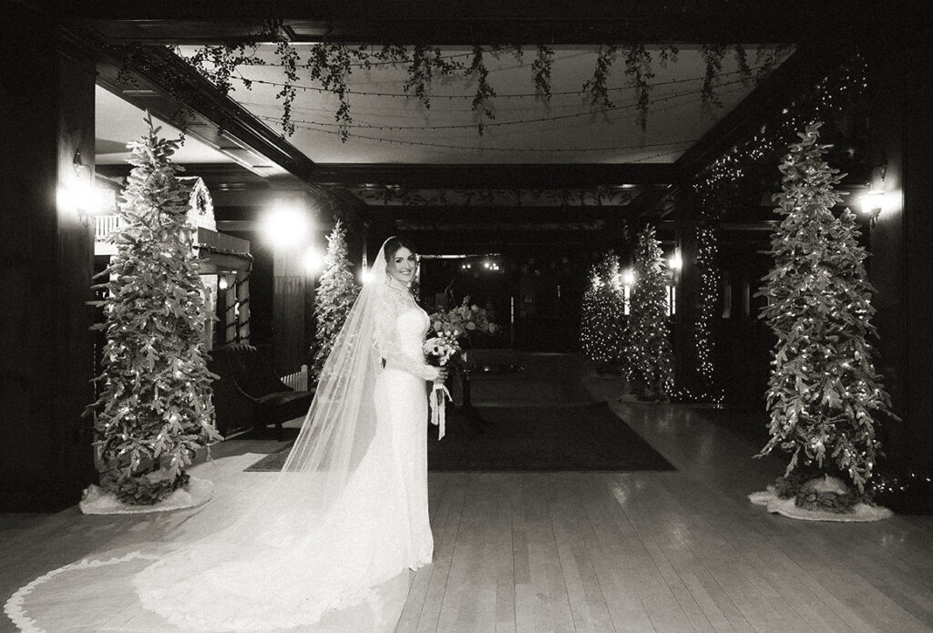 Romantic bridal portrait on historic hotel property in the Pocono Mountains