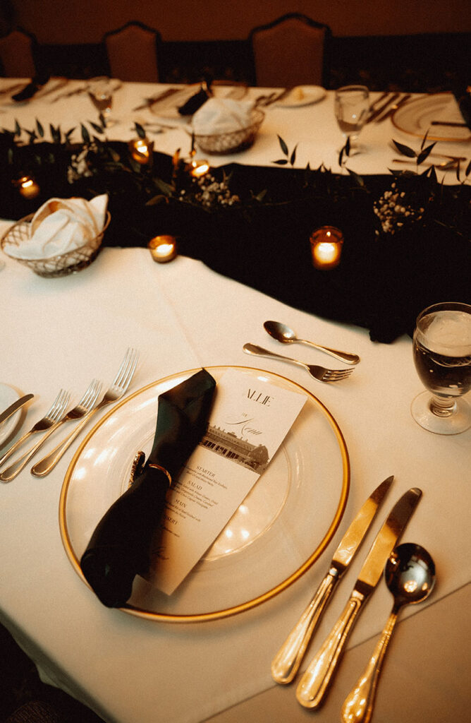 Wedding table styling at Skytop Lodge for intimate winter celebration