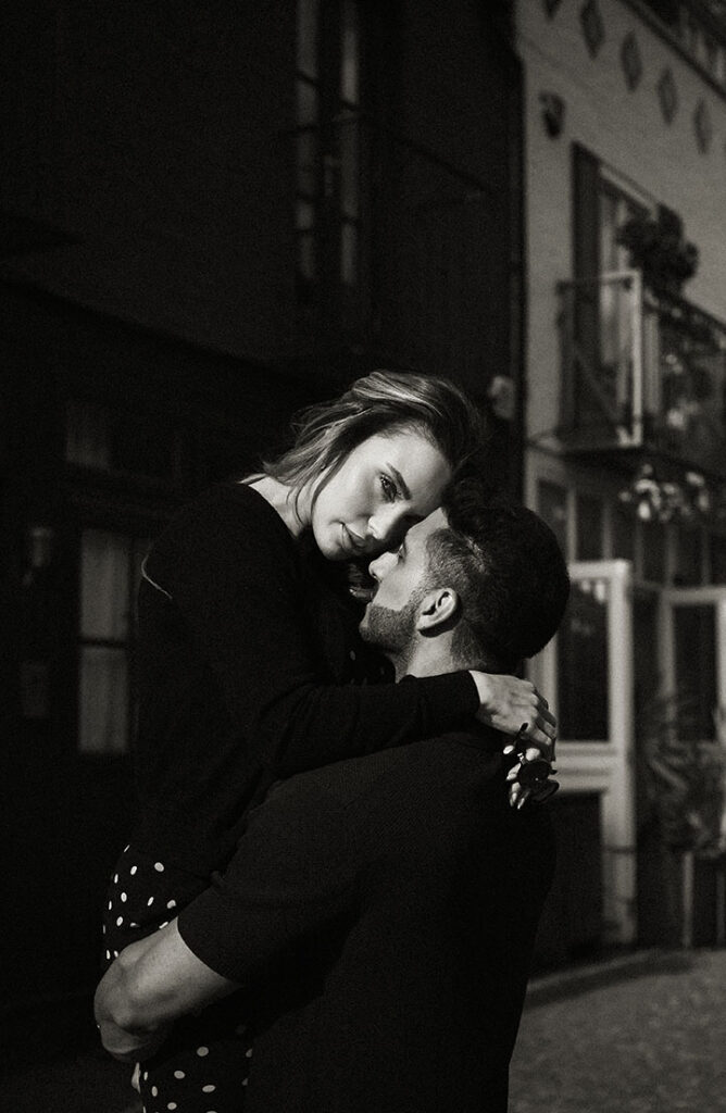 Notting Hill Couple during engagement Photos